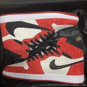 jordan 1 chicago travis scott